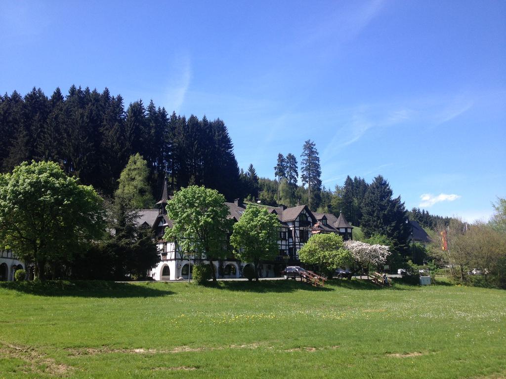 Relais&Châteaux Jagdhof Glashütte Bad Laasphe Exterior foto